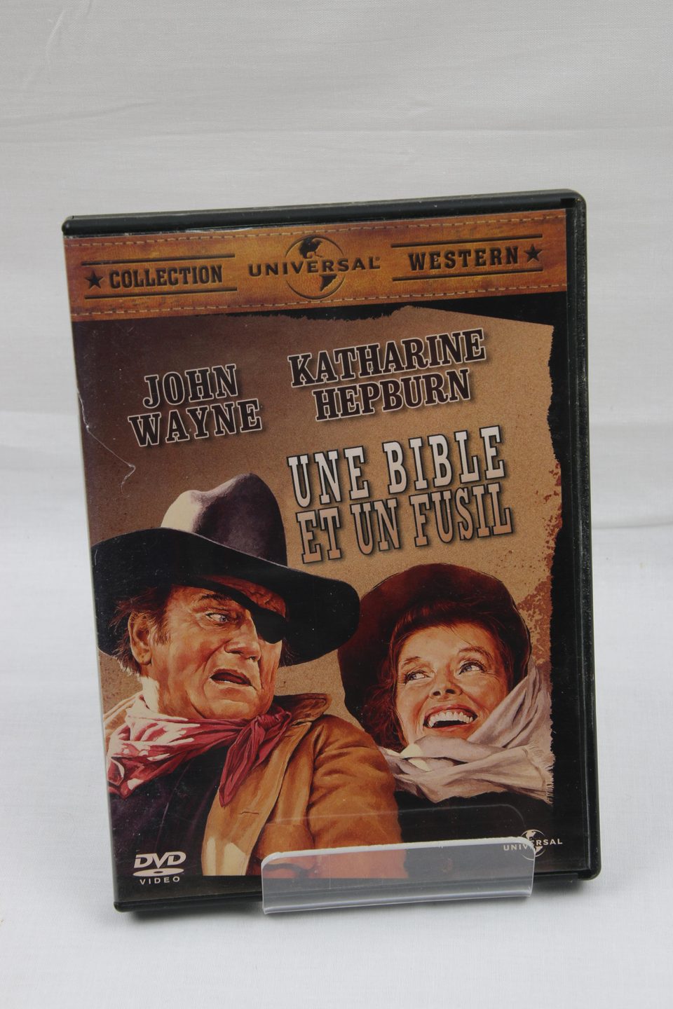 DVD Une Bible et un fusil John Wayne - photo 1