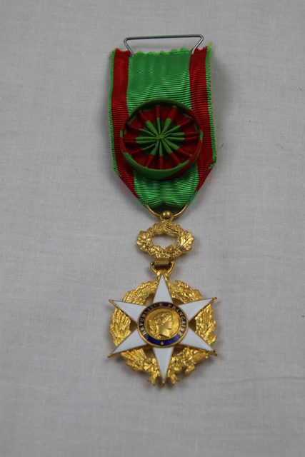 Médaille décoration République Française - photo 1