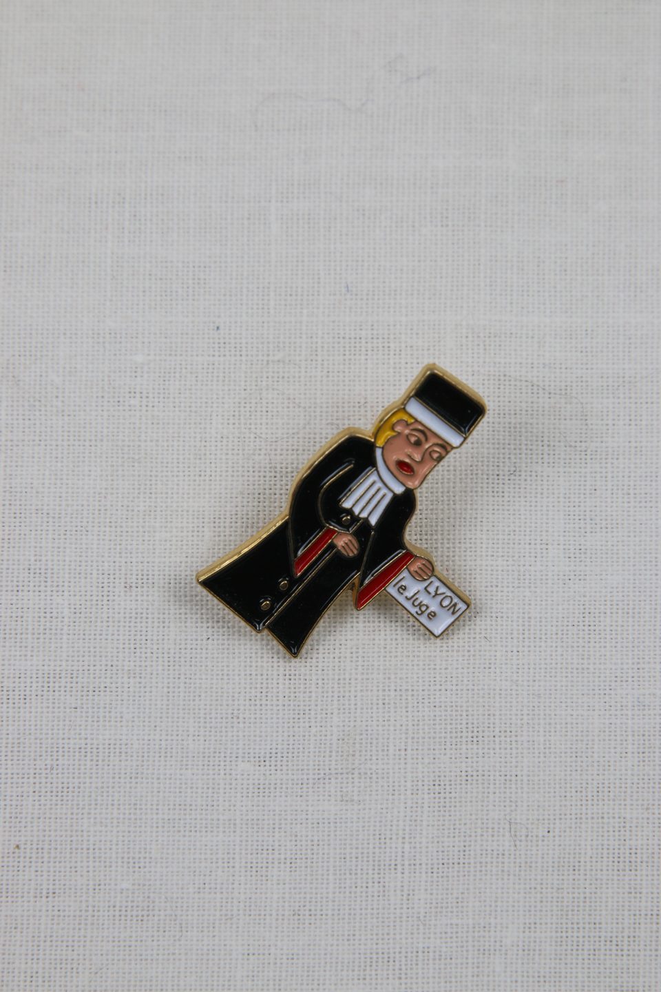 Pin's juge toge Lyon - photo 1