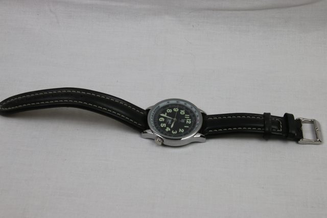 Montre bracelet homme LIP Type 10 - photo 1