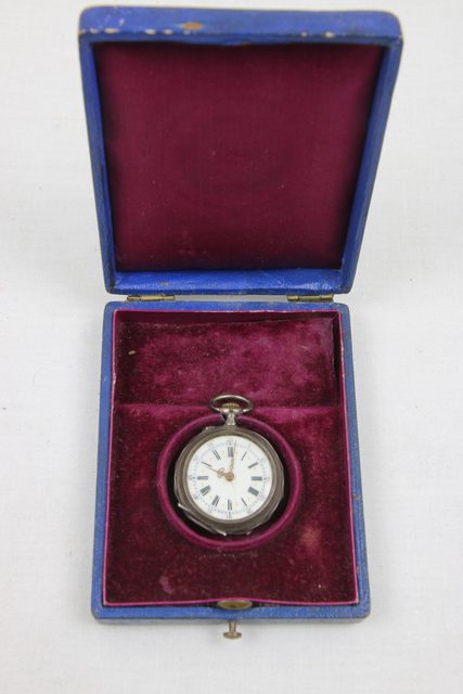 Montre à gousset ancienne en métal avec boîte - photo 1